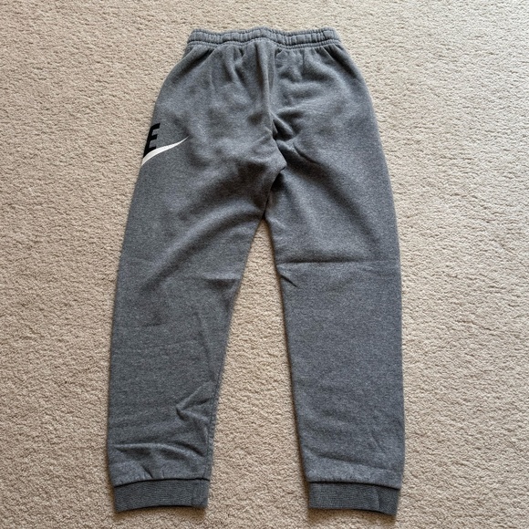 Nike sweatpants, size: XL - Picture 2 of 3